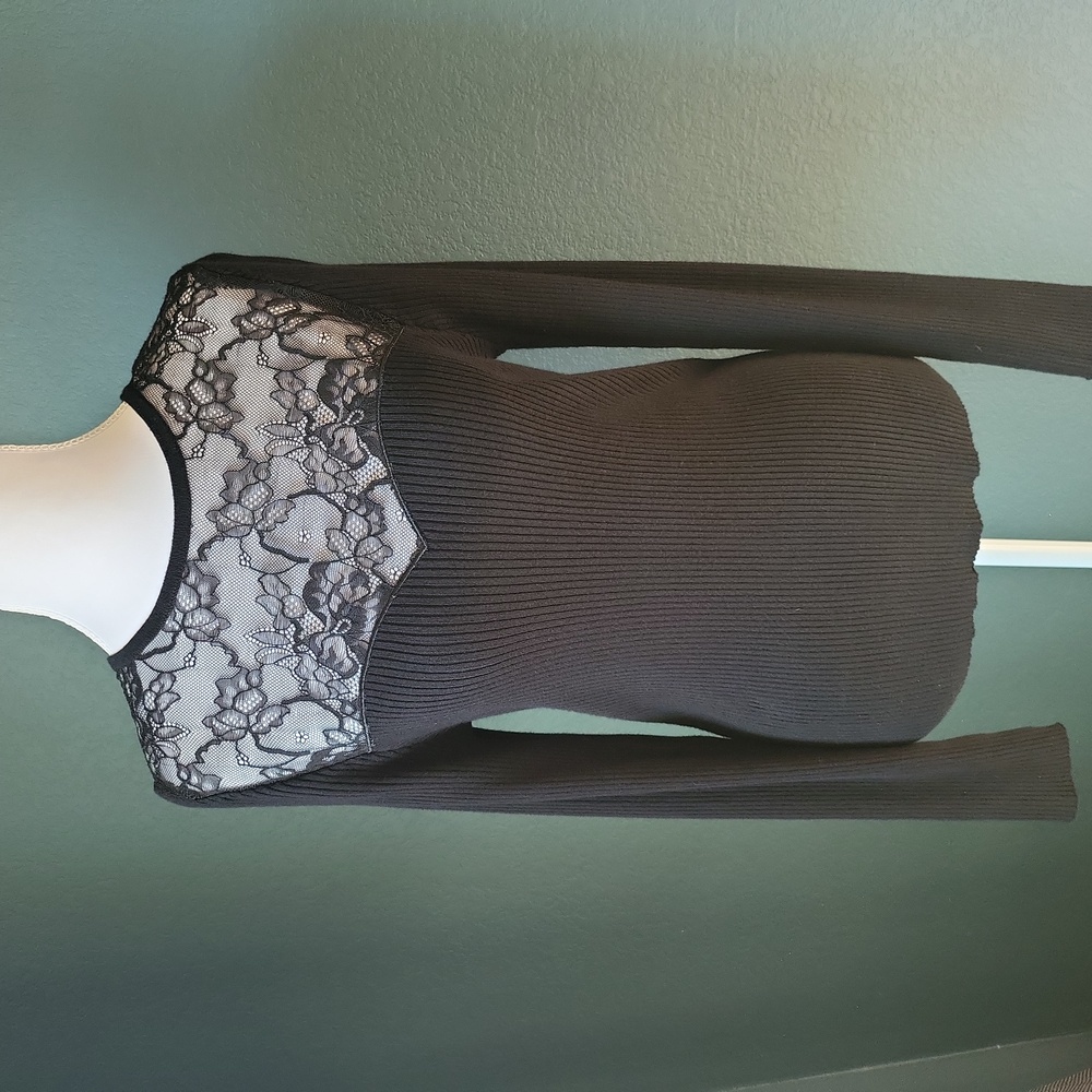 Express Women's Ribbed Black Long Sleeve Sweetheart Lace Sweater